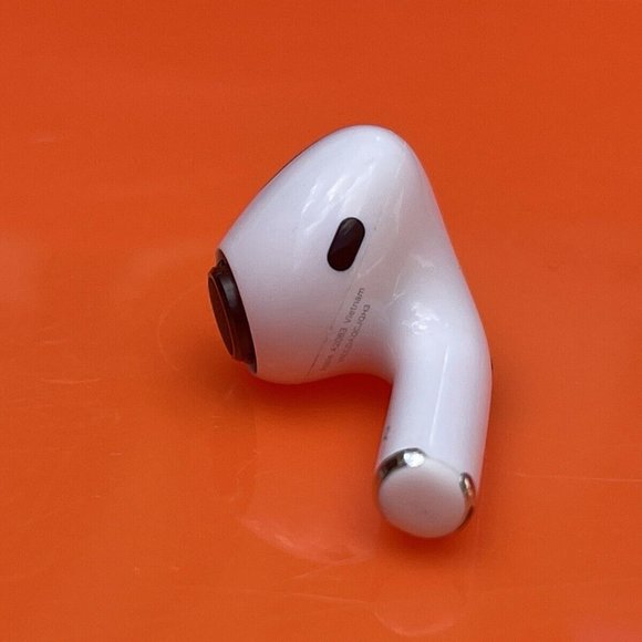 Apple AirPods Pro Right AirPod Replacement - 1st Generation A2083- Legit - Picture 3 of 3